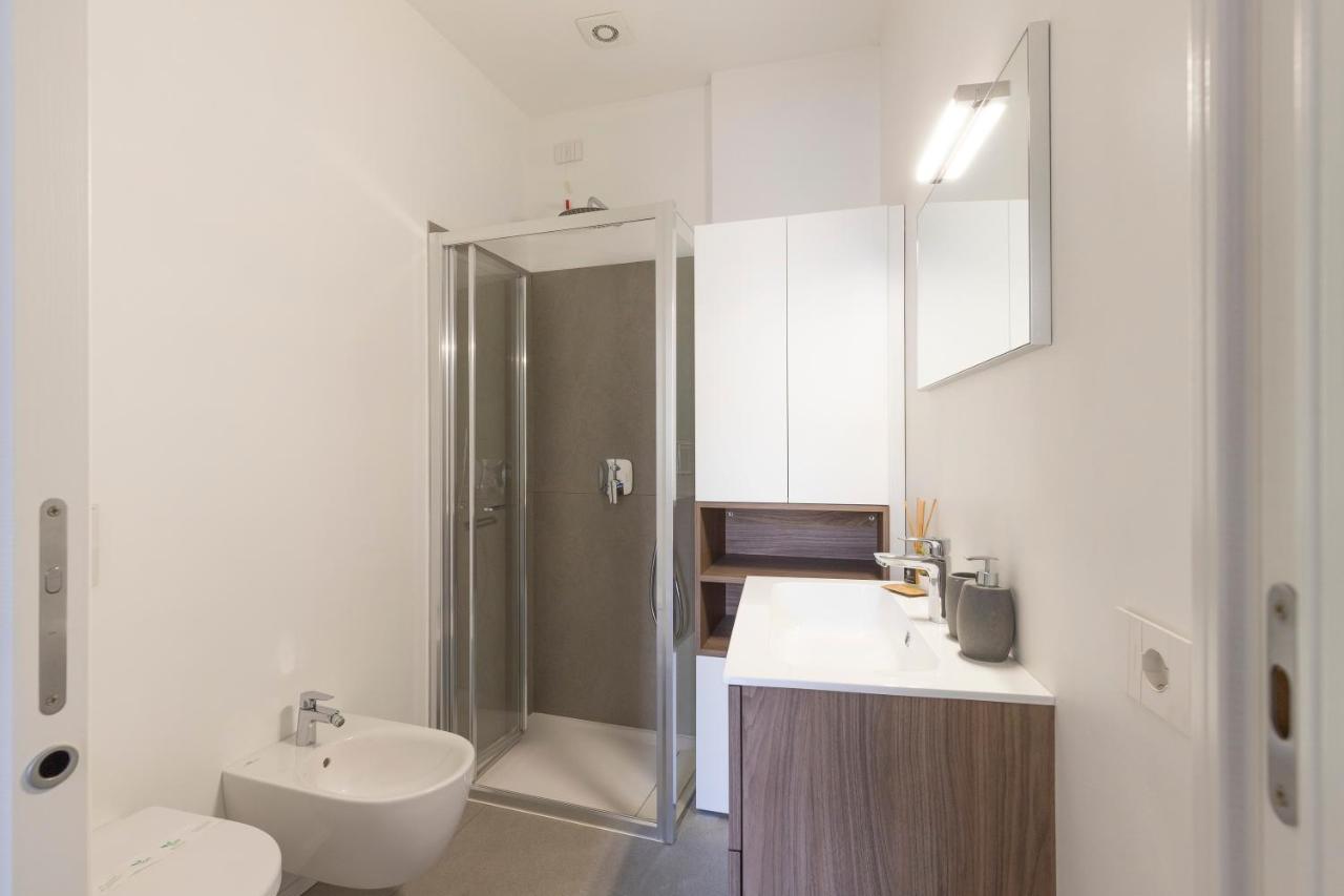 Mc House Como Con Posto Auto エクステリア 写真